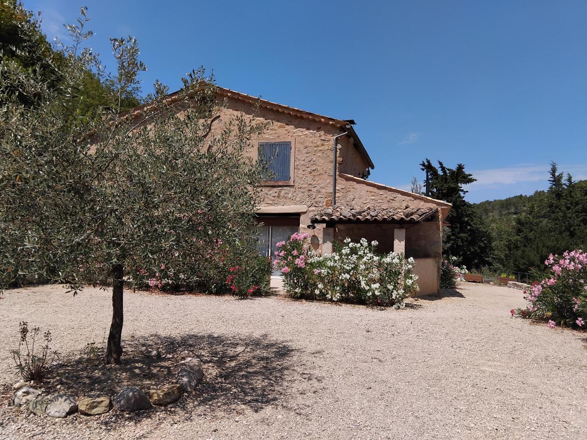 10 Mn Buis Les Baronnies Villa Plaisians Eksteriør bilde